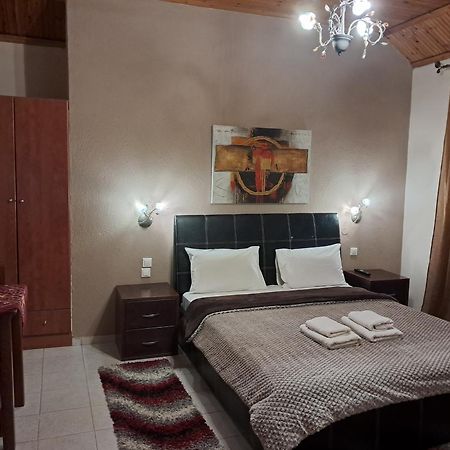 Erodios Guesthouse Káto Loutrákion Exteriér fotografie