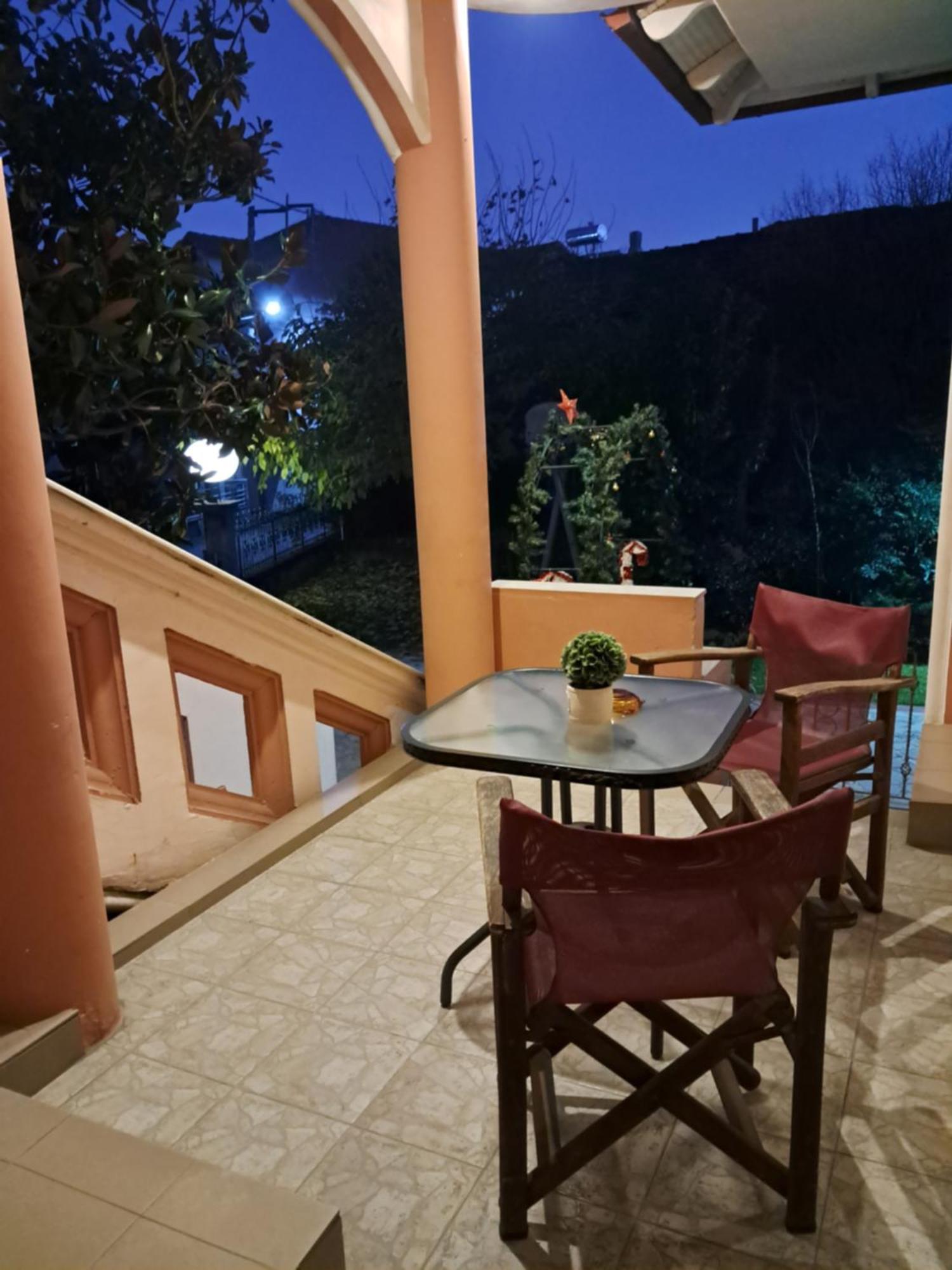 Erodios Guesthouse Káto Loutrákion Exteriér fotografie