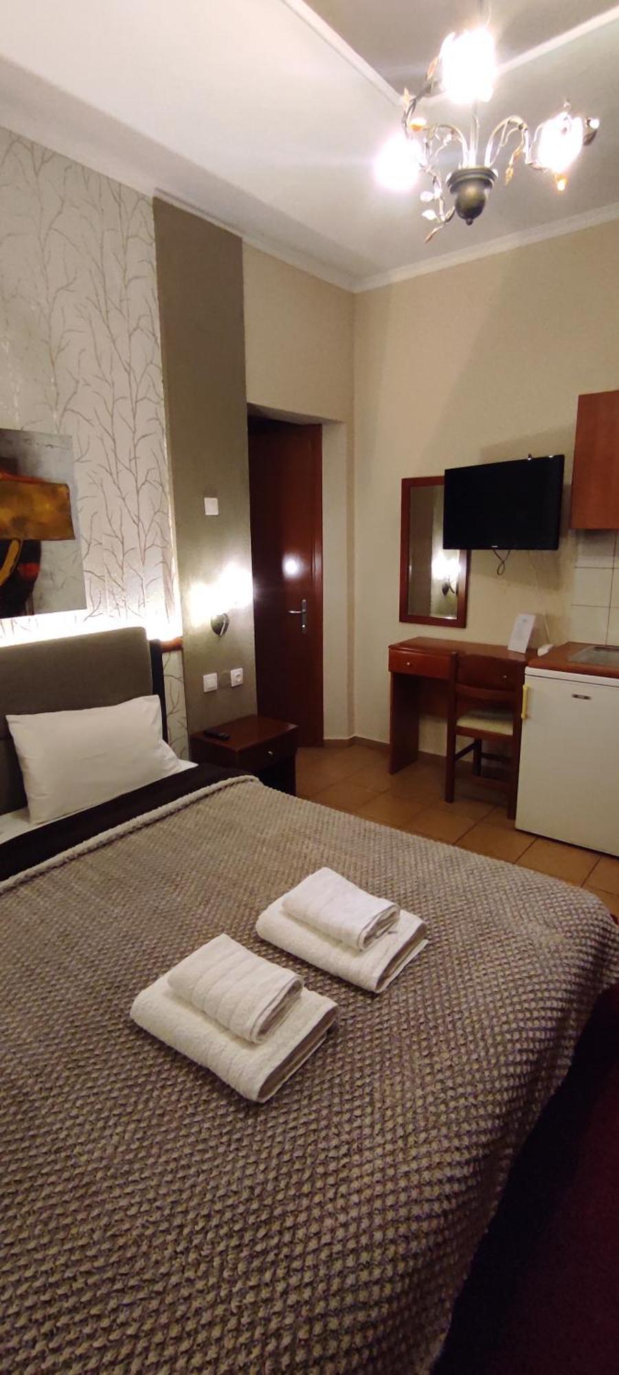 Erodios Guesthouse Káto Loutrákion Exteriér fotografie