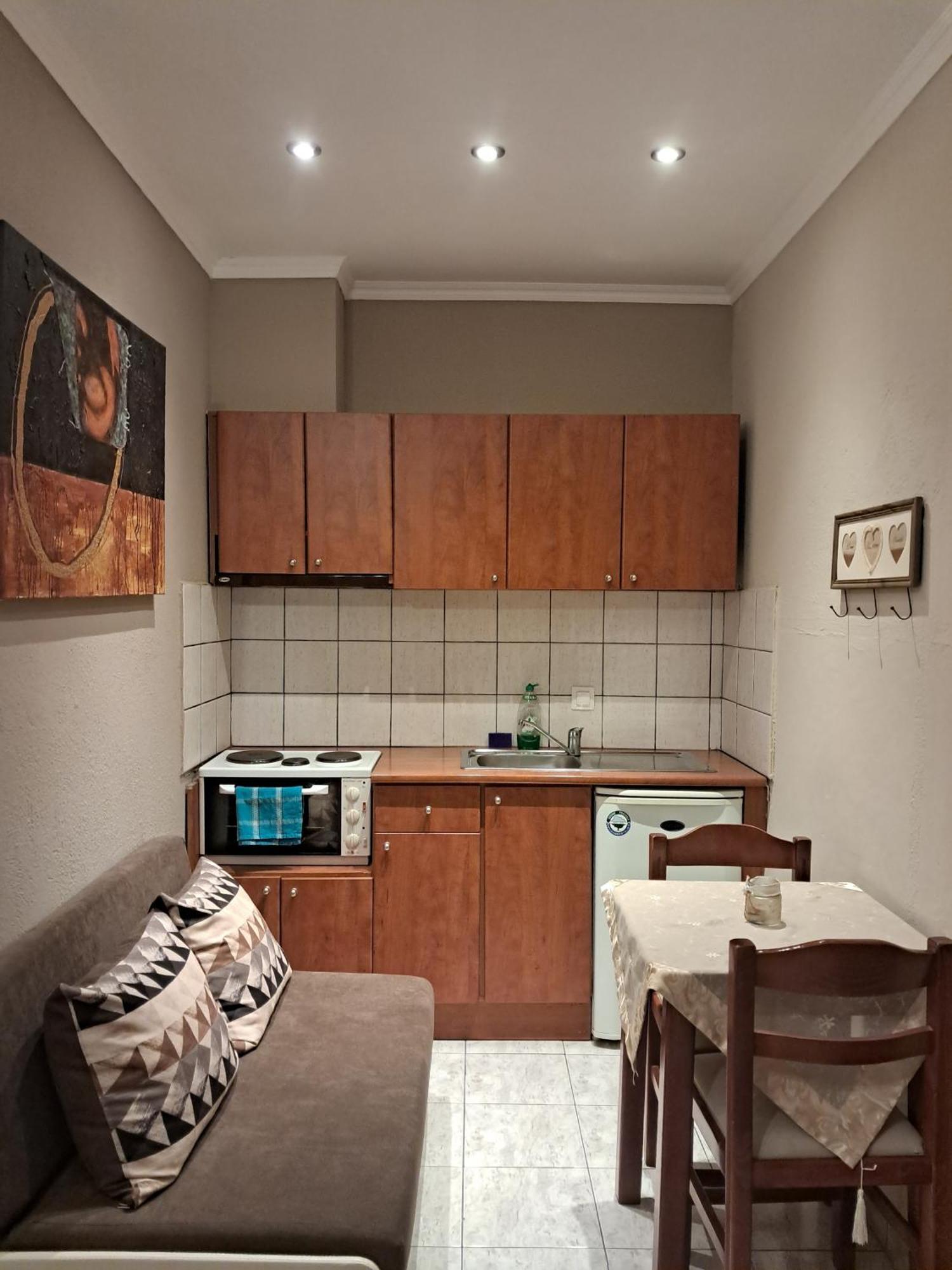 Erodios Guesthouse Káto Loutrákion Exteriér fotografie