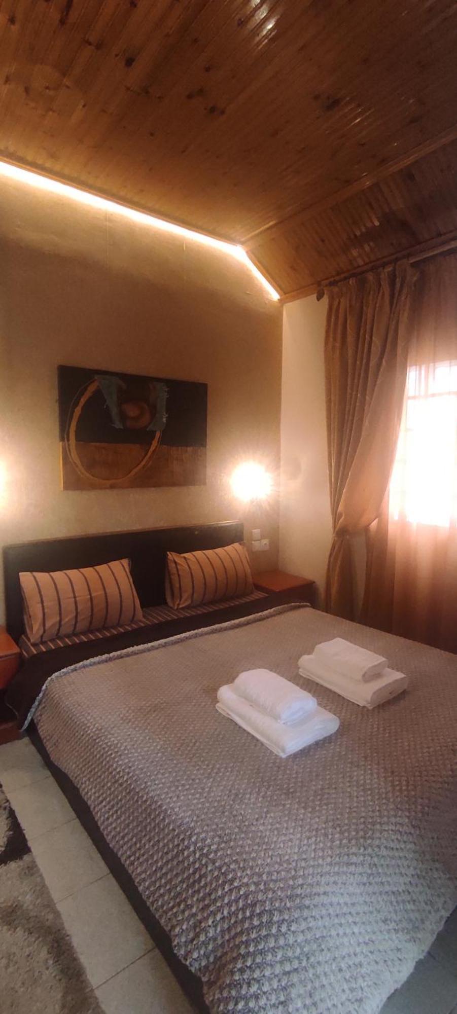 Erodios Guesthouse Káto Loutrákion Exteriér fotografie