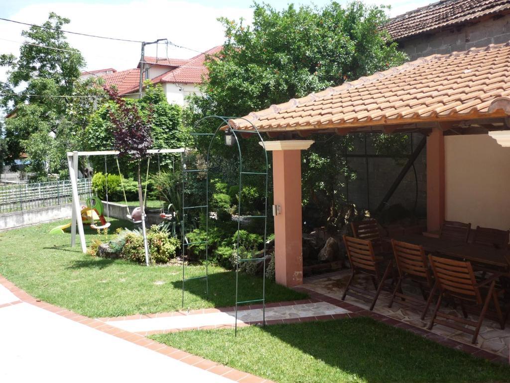 Erodios Guesthouse Káto Loutrákion Exteriér fotografie
